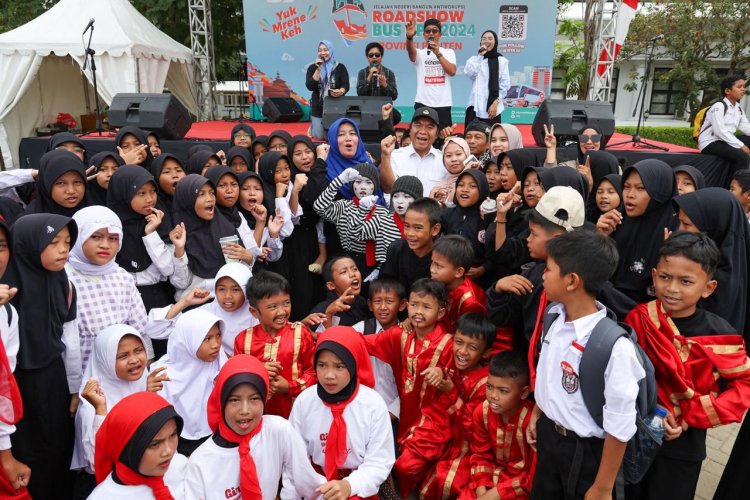 Hari Kedua, Ribuan Generasi Muda Antusias Hadiri Roadshow Bus KPK di Pemprov Banten
