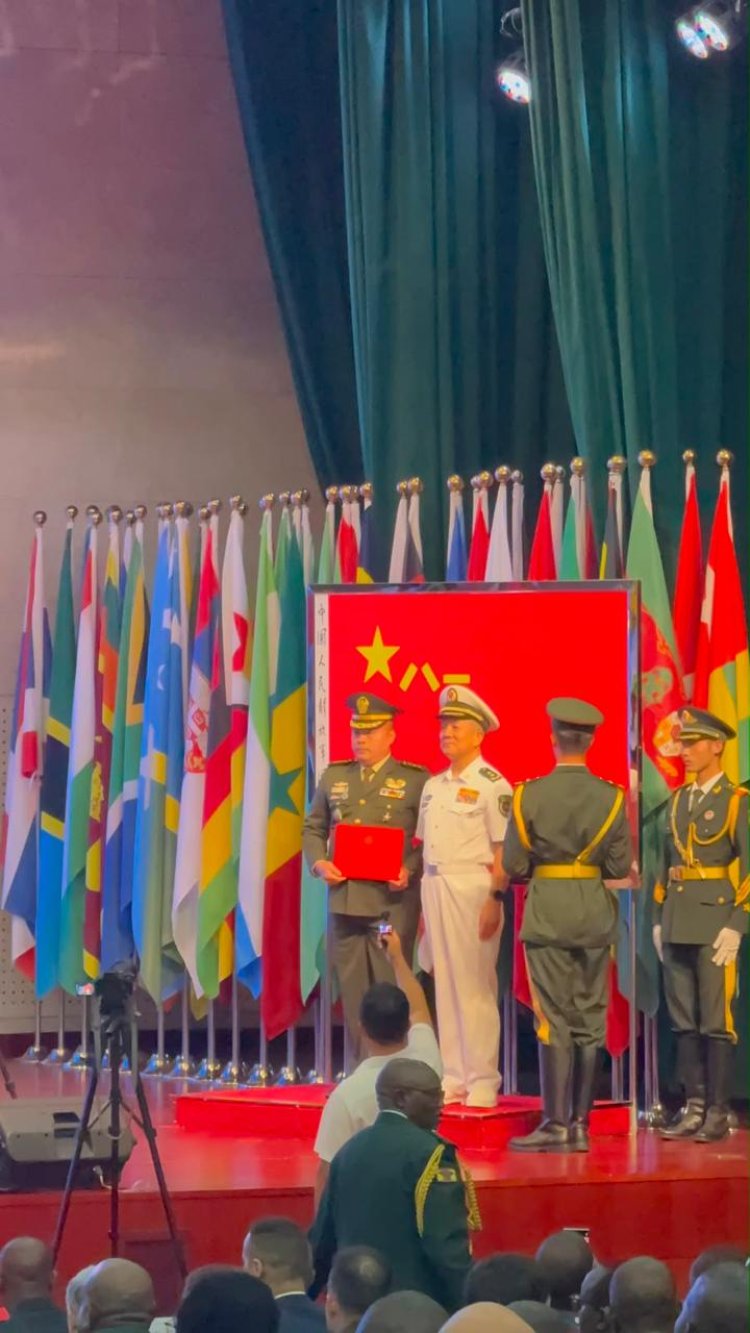 Raih Prestasi di Lemhannas China, Perwira TNI AD Lulus dengan Penghargaan di NDU PLA